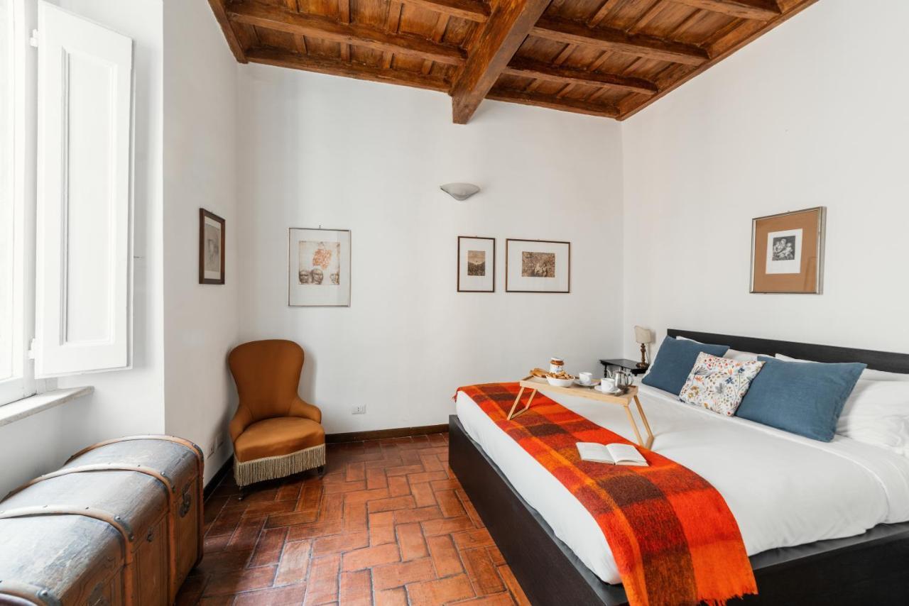 Domus Quiritum Charming, Appartamento D'Epoca A Campo De' Fiori Roma Dış mekan fotoğraf